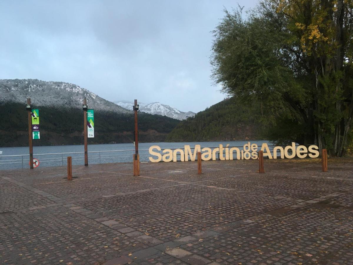 Rahue, Monoambiente Centrico Con Patio Propio Apartment San Martín de los Andes Exterior foto
