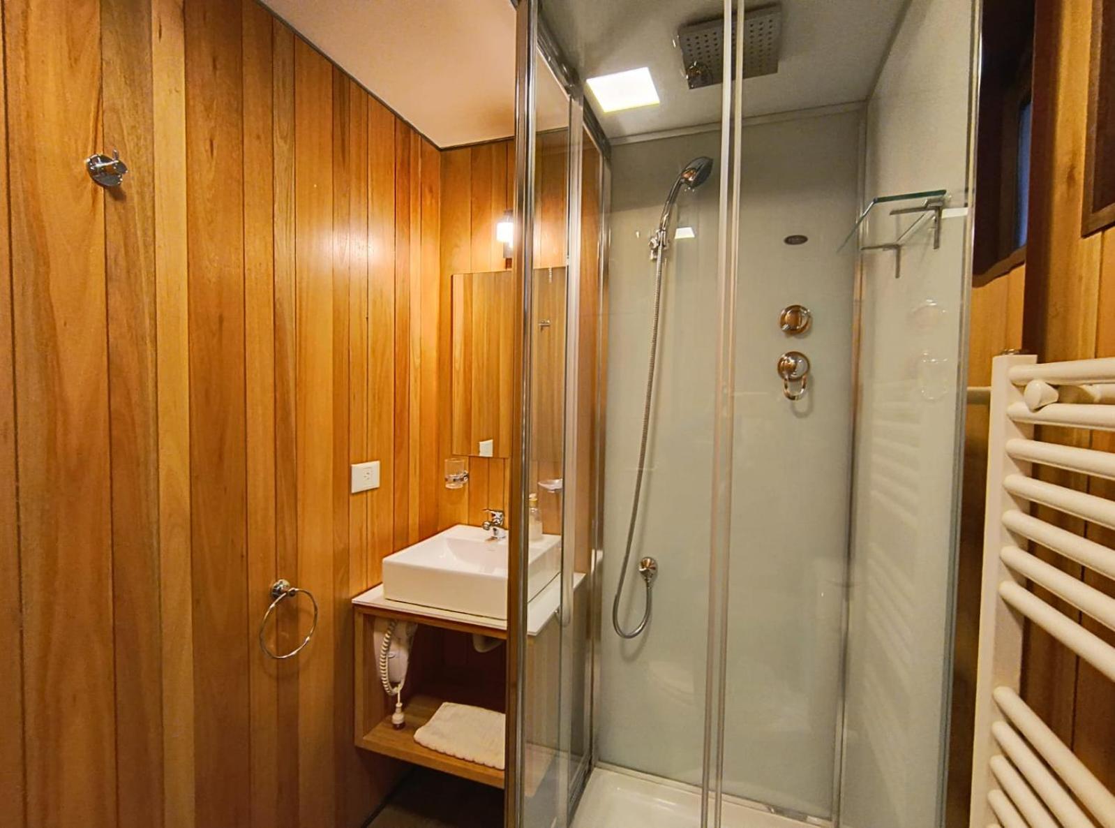 Rahue, Monoambiente Centrico Con Patio Propio Apartment San Martín de los Andes Exterior foto